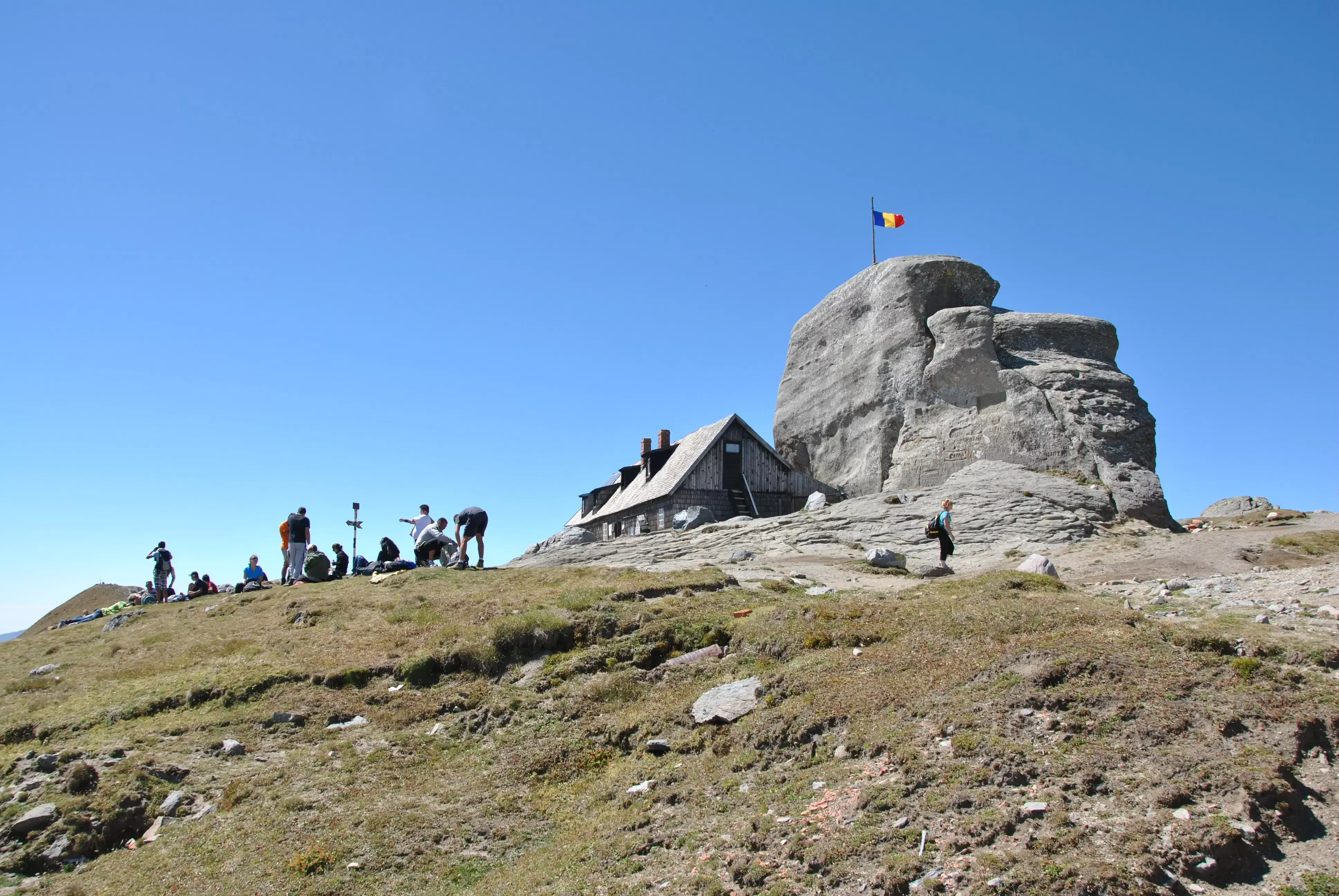 Buşteni → Poiana Coştilei → Cabana Omu (Valea Cerbului)